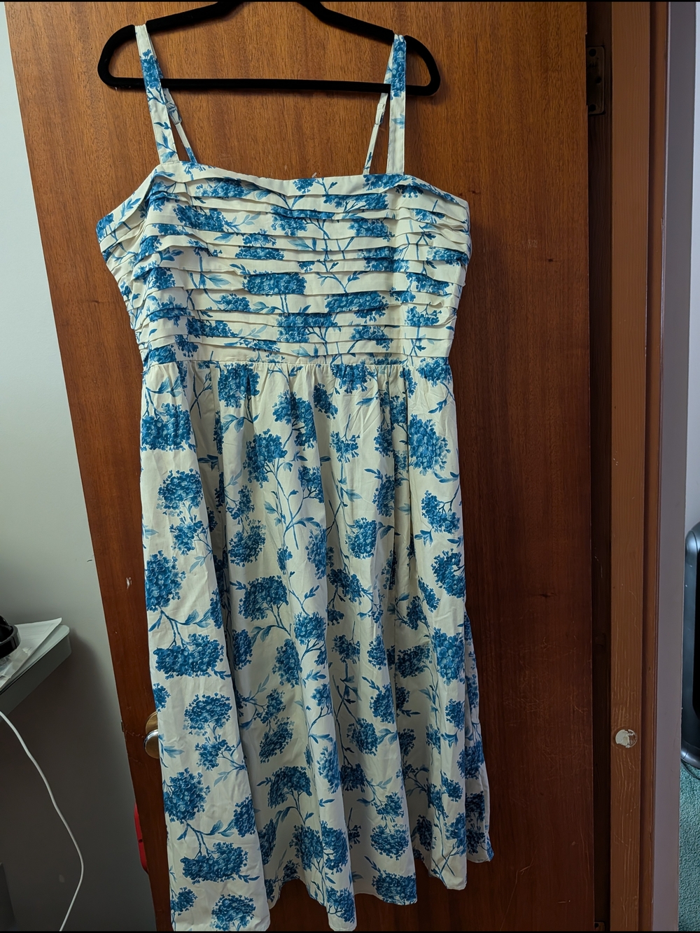Abercrombie & Fitch Cream Dress with Blue Floral Print